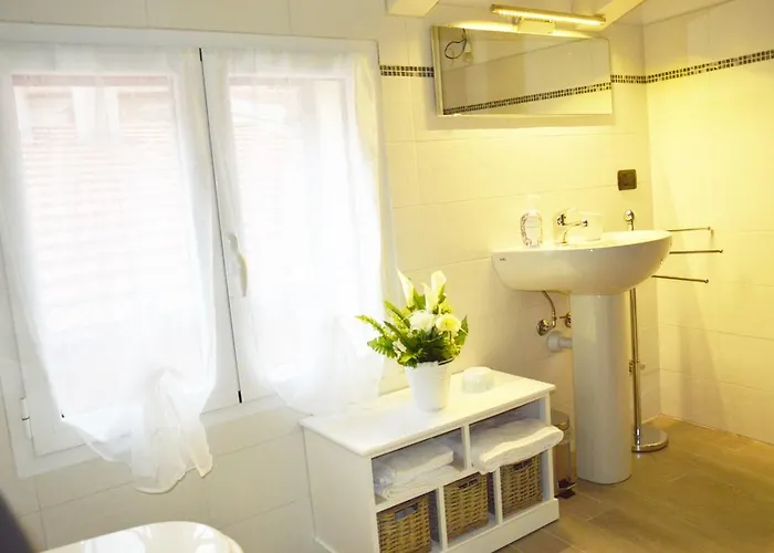 Il Cuore Del Borgo - *